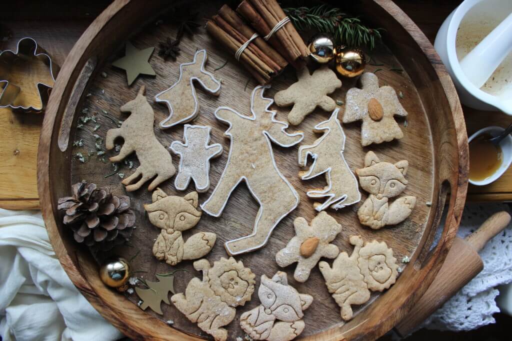 Delicious Christmas cookies without sugar and egg | Holle