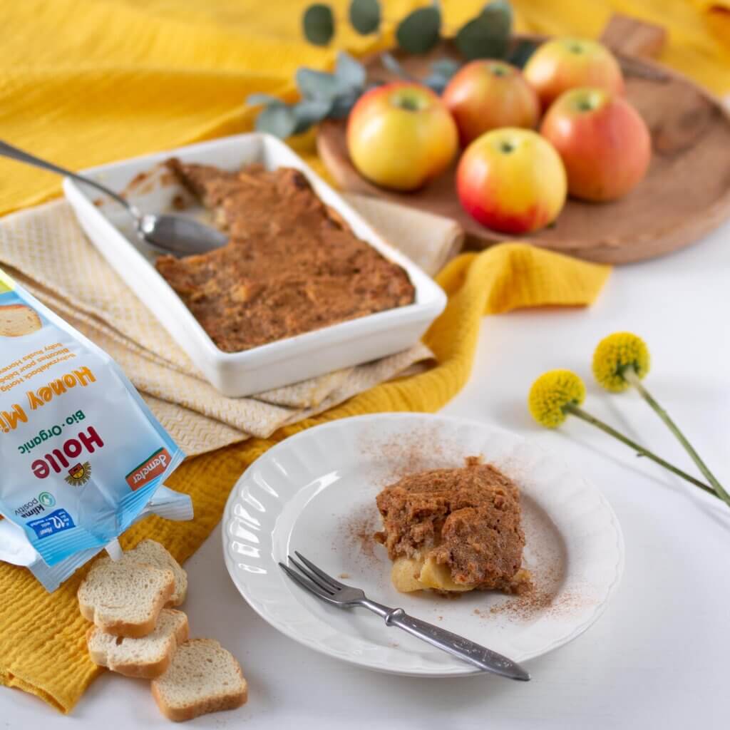Apple and rusk casserole | Holle