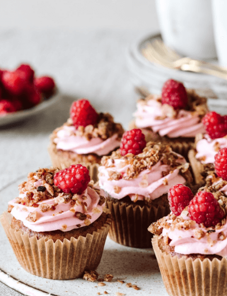 Berry muesli muffins | Holle